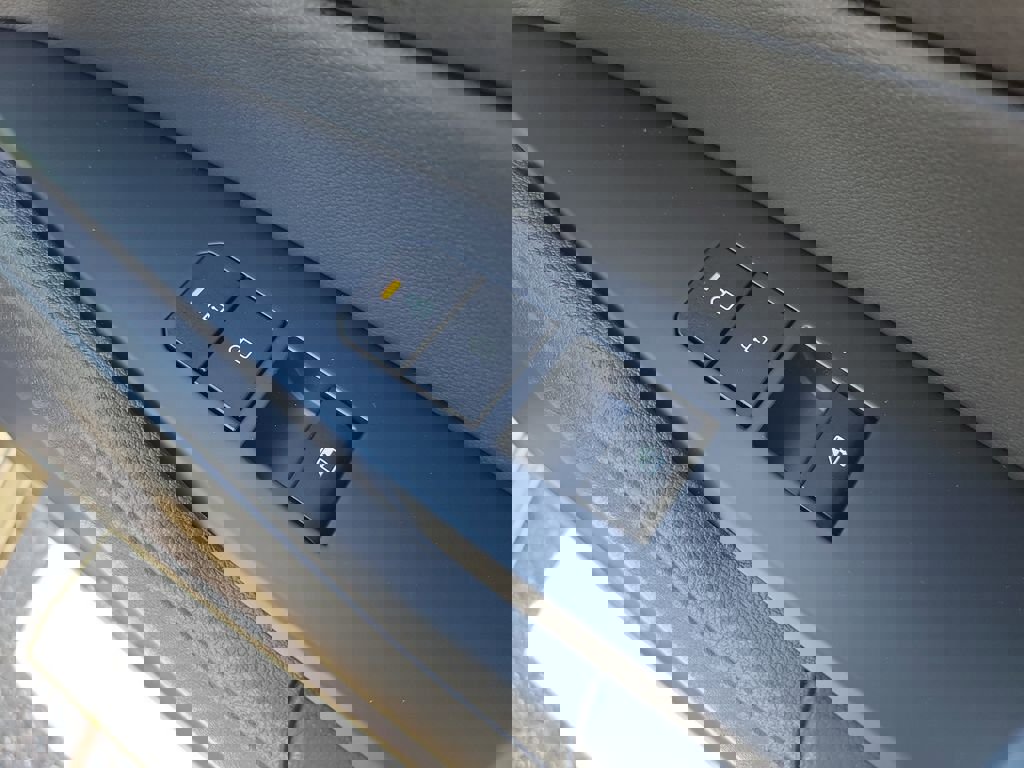 New 2026 Kia Sportage SX Prestige image 11