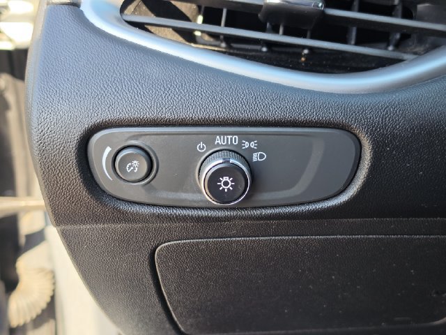 Used 2025 Chevrolet Malibu LT FWD image 29