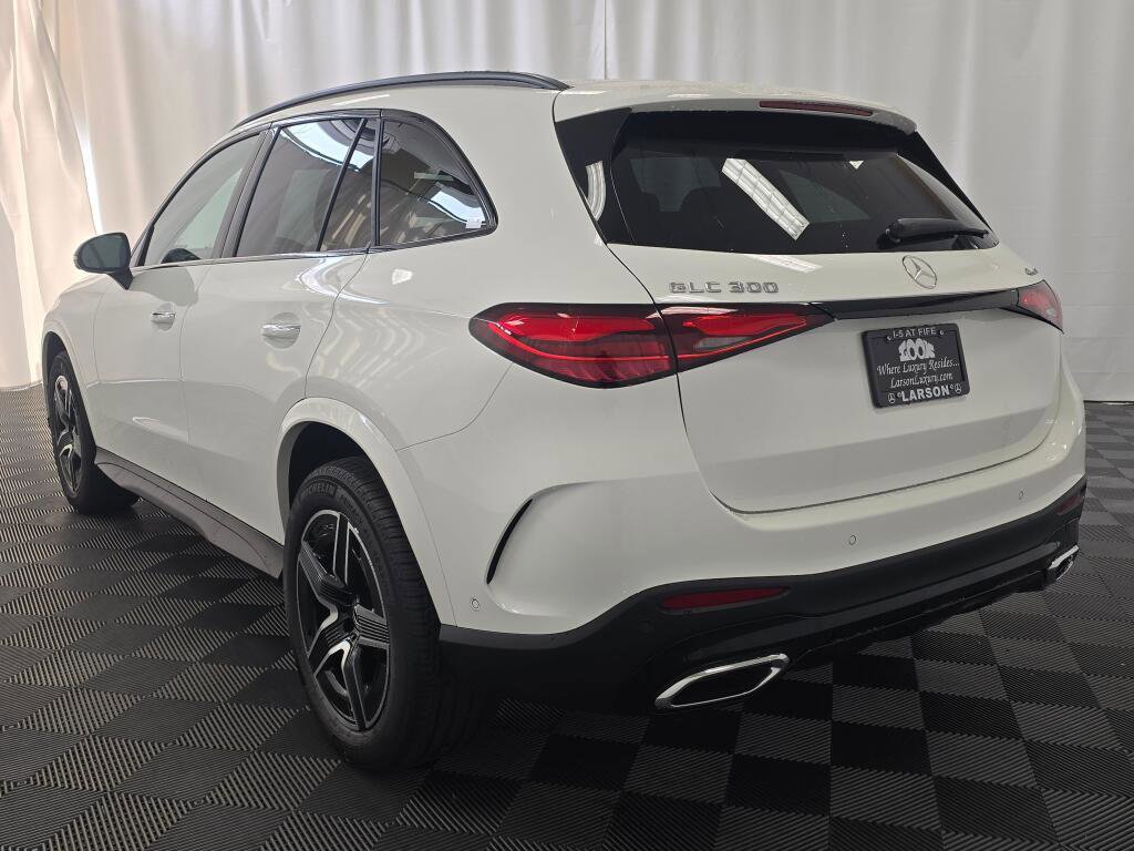 New 2026 Mercedes-Benz GLC 300 4MATIC image 4