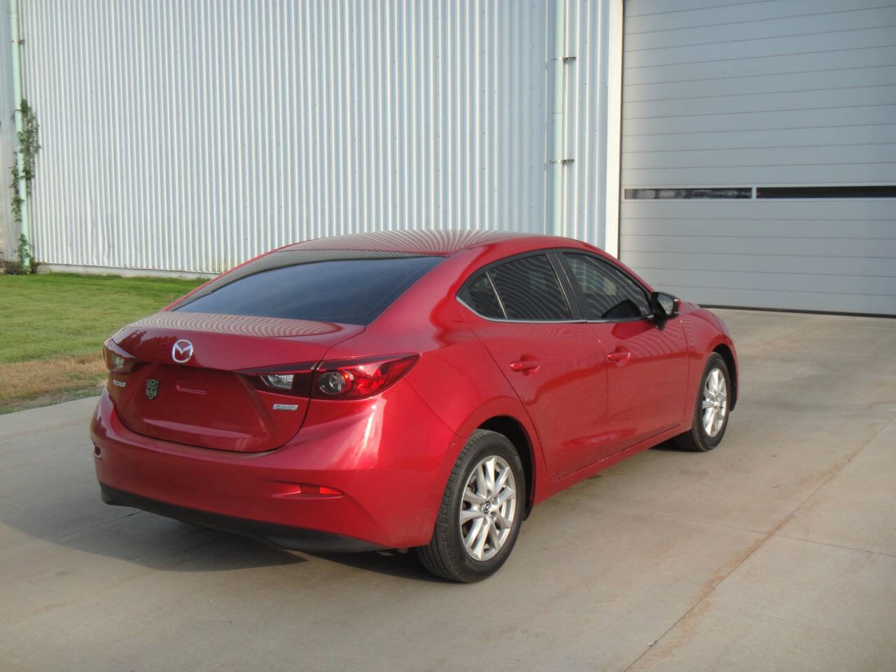 Used 2017 MAZDA MAZDA3 Sport w/ Preferred Equipment Package image 18
