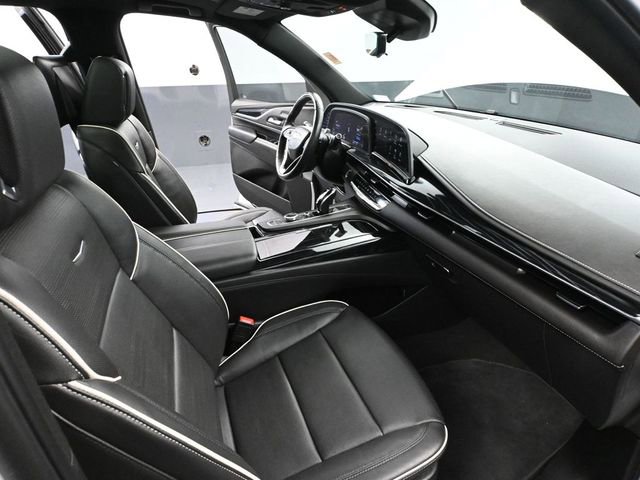 Used 2024 Cadillac Escalade Sport w/ LPO, ONYX Package image 62