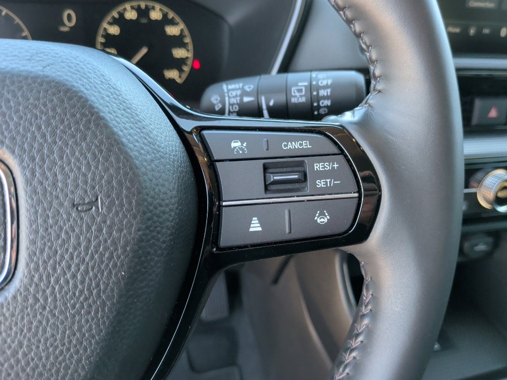 Used 2025 Honda CR-V EX-L image 18