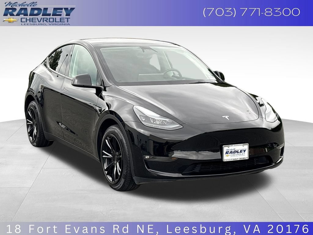 Used 2025 Tesla Model Y Long Range AWD/4WD image 8