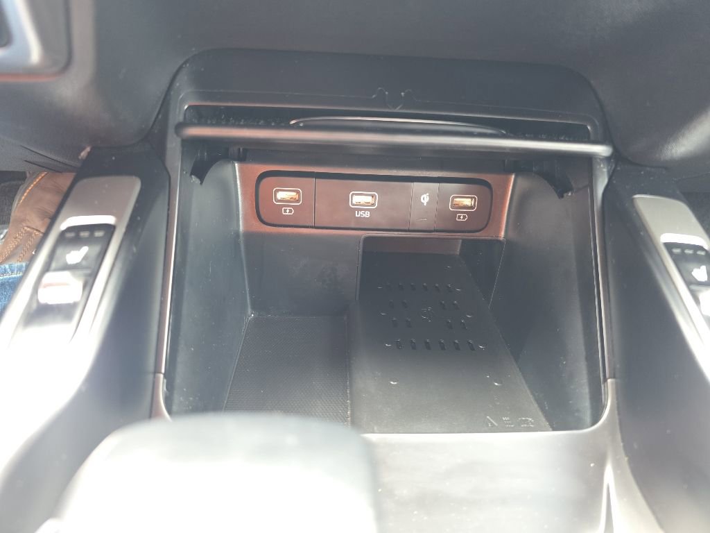 Used 2023 Kia Sorento S w/ Panoramic Sunroof Package FWD image 24