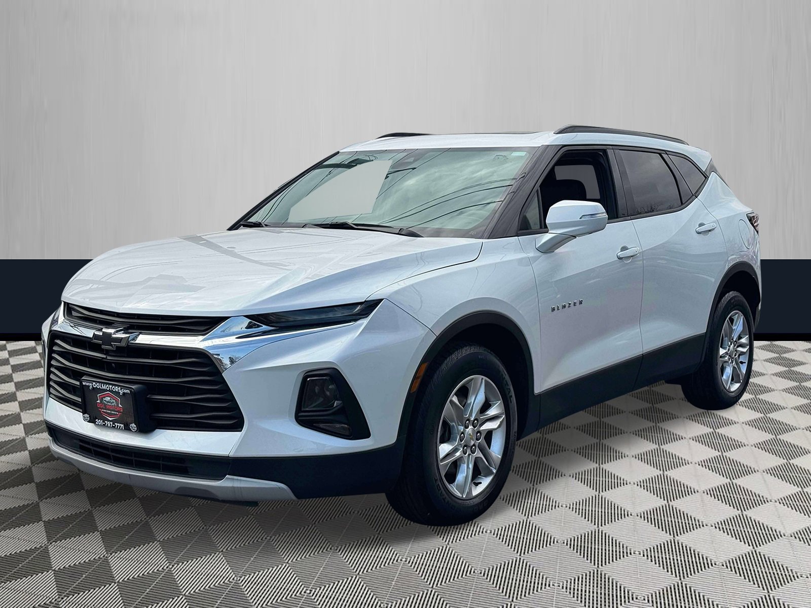 Used 2020 Chevrolet Blazer LT w/ Sound & Technology Package image 2