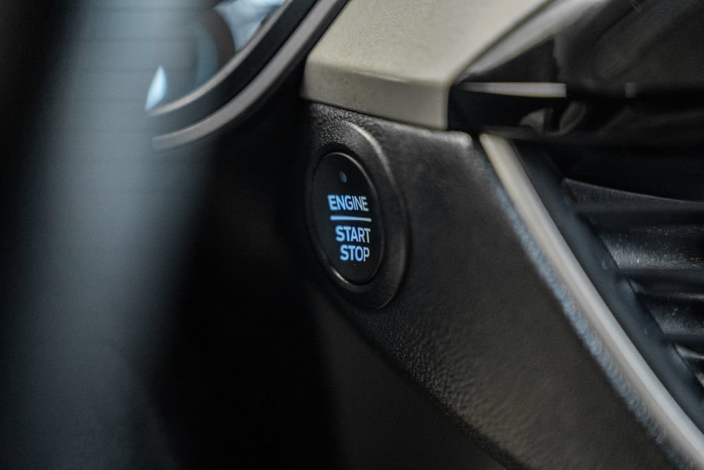 Used 2022 Ford Escape SE AWD/4WD image 19