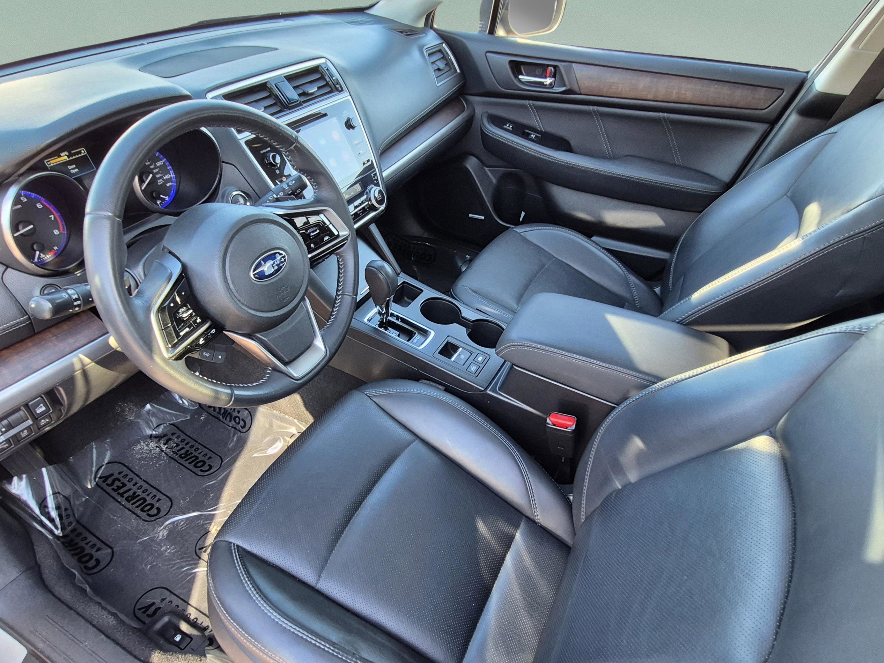 Used 2019 Subaru Outback 2.5i Limited AWD/4WD image 18
