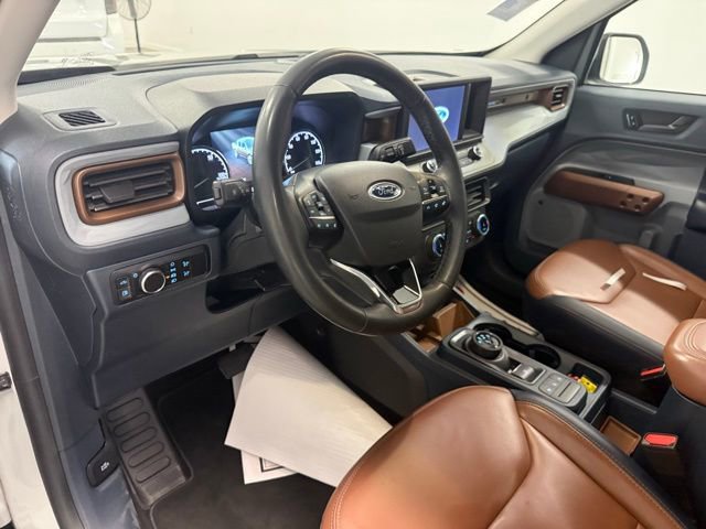 Used 2023 Ford Maverick Lariat w/ Lariat Luxury Package FWD image 12