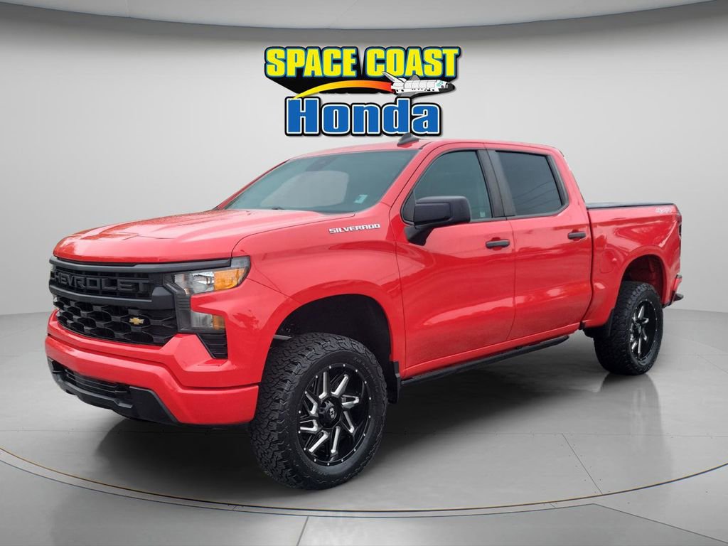 Used 2023 Chevrolet Silverado 1500 Custom image 10