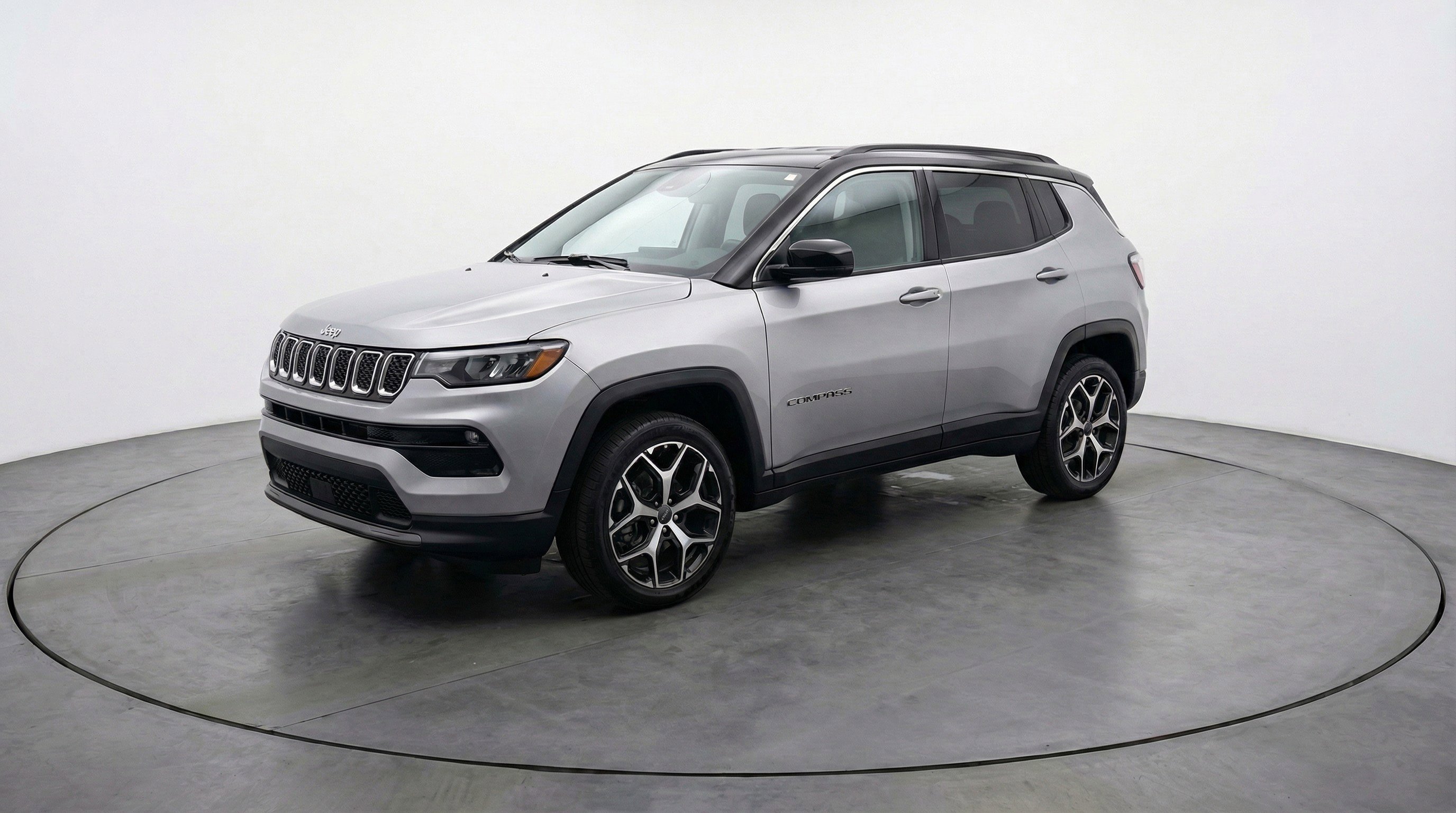 Used 2025 Jeep Compass Limited image 3