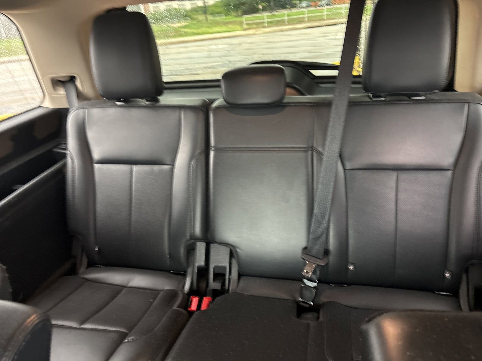 Used 2024 Ford Expedition XLT AWD/4WD image 11