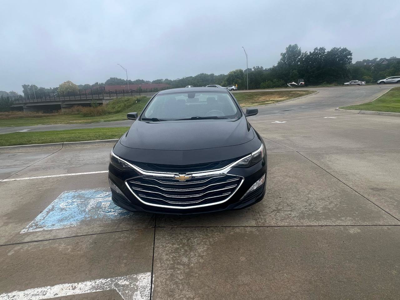 Used 2020 Chevrolet Malibu LT FWD image 3