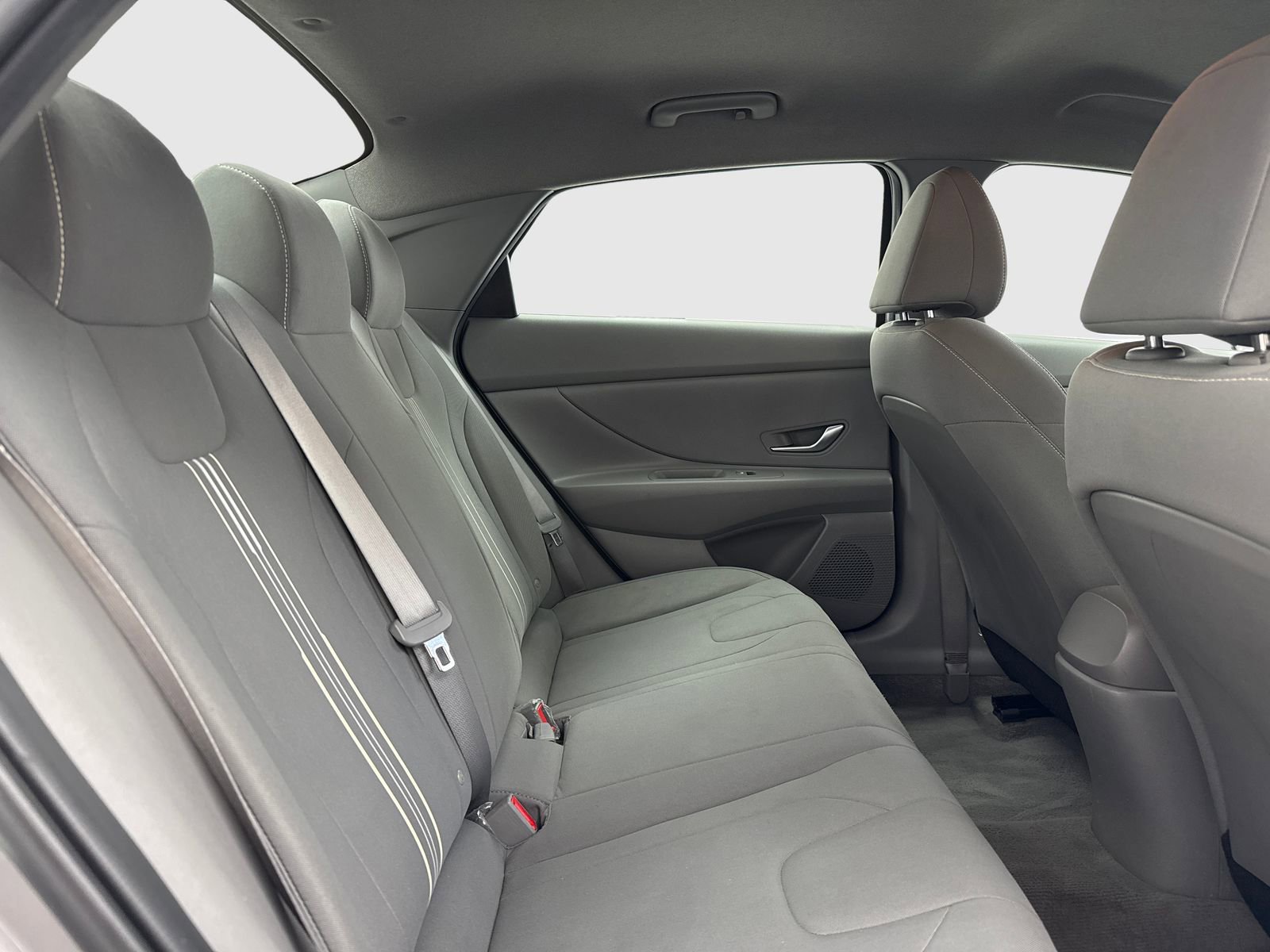 Used 2022 Hyundai Elantra SEL FWD image 43