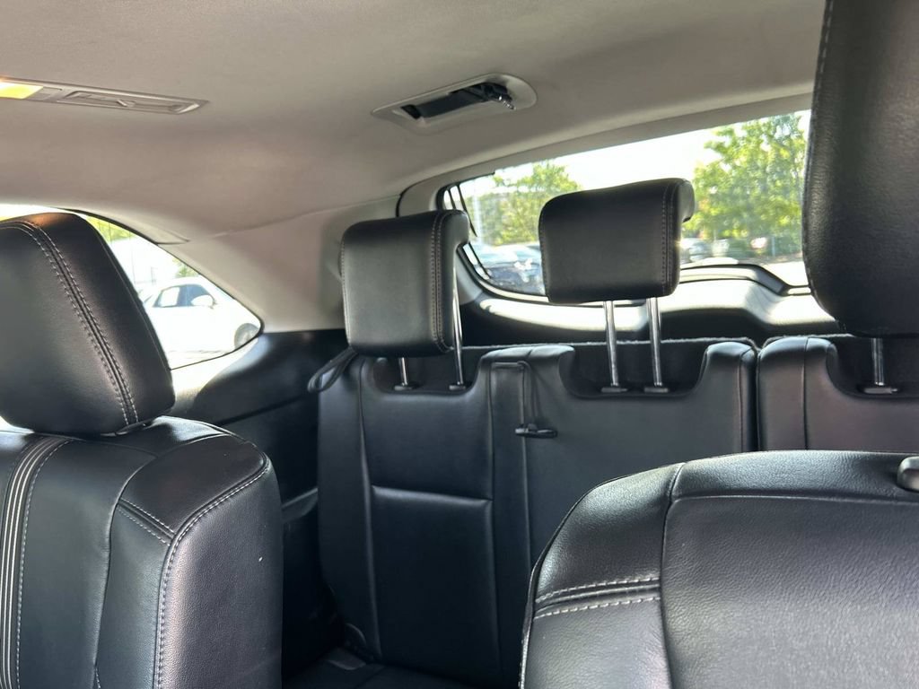 Used 2017 Toyota Highlander SE AWD/4WD image 17