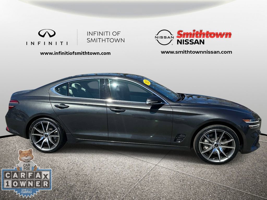 Used 2025 Genesis G70 2.5T image 7