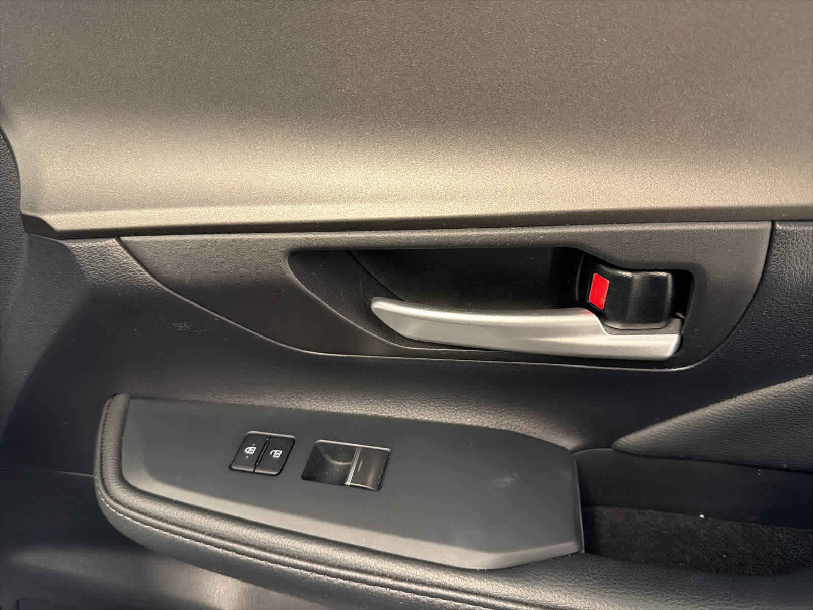 Used 2025 Toyota Grand Highlander FWD image 29