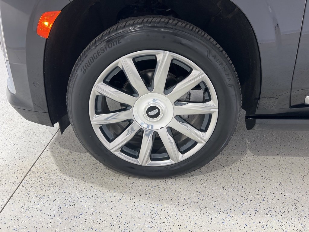 Used 2023 Cadillac Escalade Premium Luxury Platinum image 30