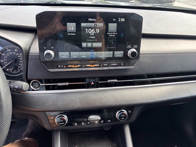 Used 2024 Mitsubishi Outlander SE FWD image 15