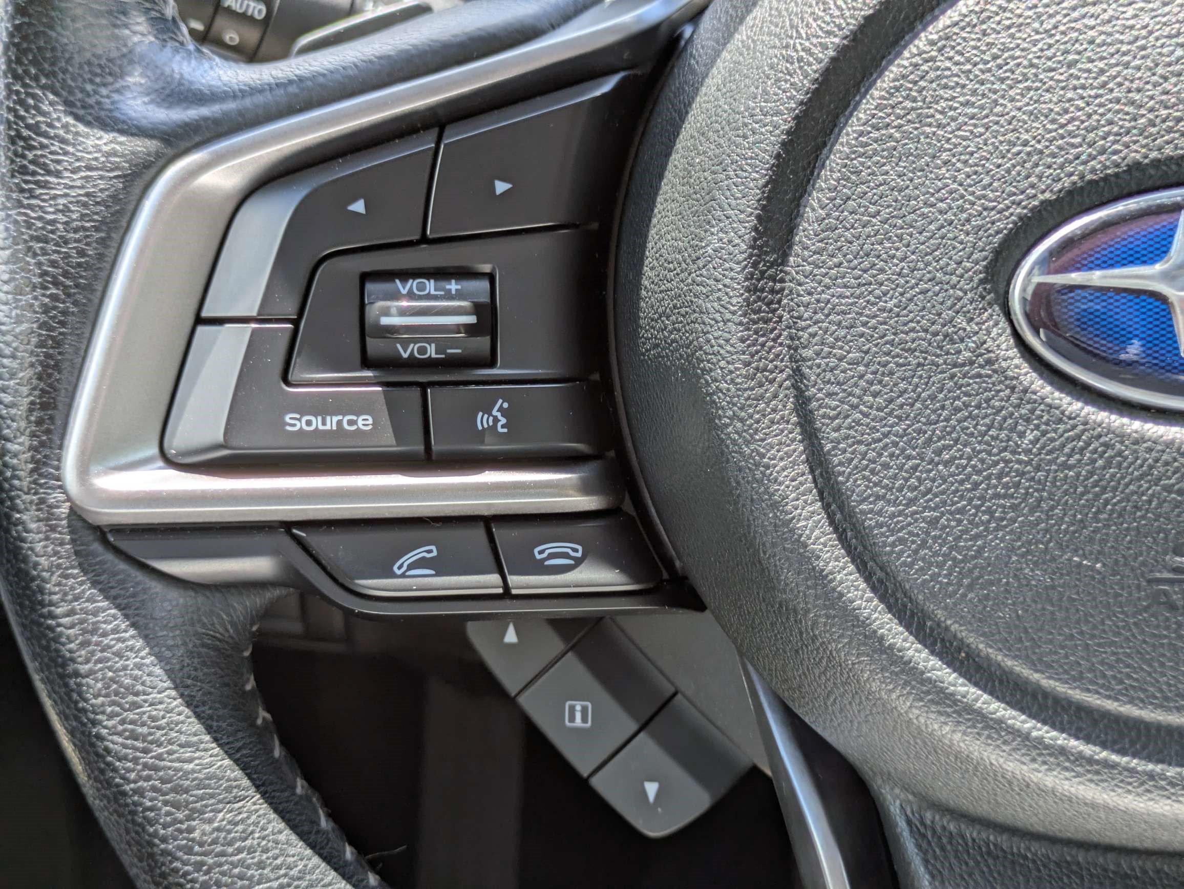 Used 2022 Subaru Outback Limited AWD/4WD image 33