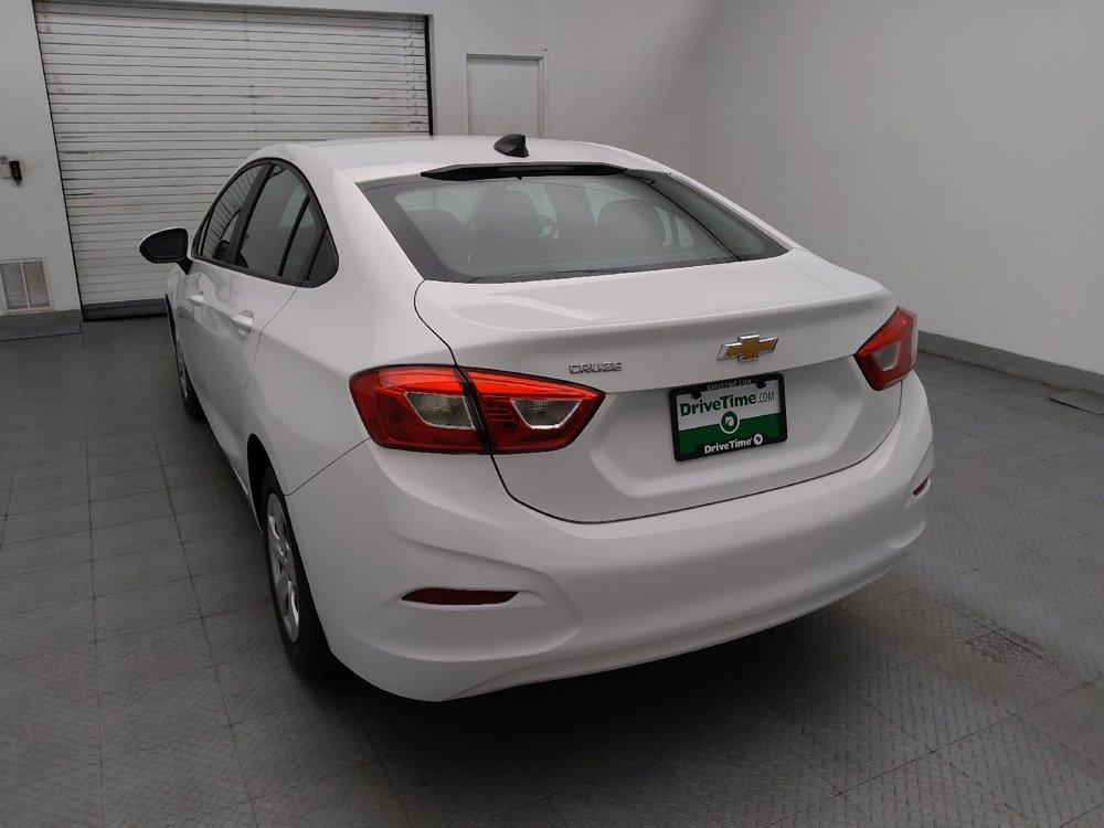 Used 2018 Chevrolet Cruze LS FWD image 6