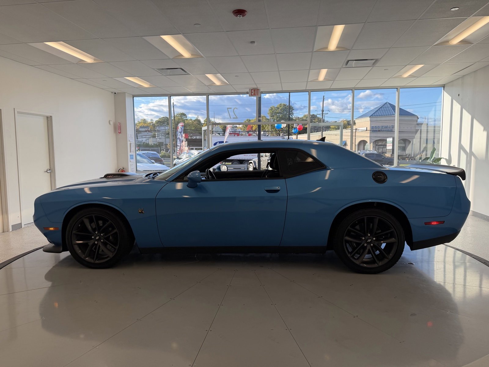 Used 2019 Dodge Challenger R/T Scat Pack w/ Shaker Package image 70