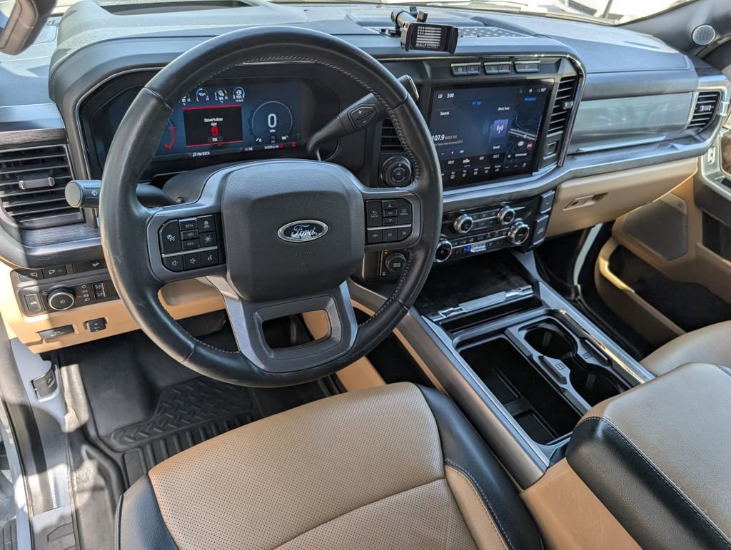 Used 2024 Ford F350 Lariat w/ Lariat Ultimate Package image 4