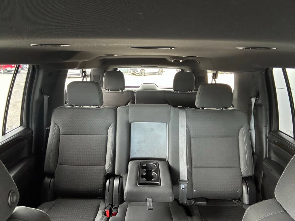 Used 2023 GMC Yukon XL SLE w/ Gmc Pro Safety Plus Package AWD/4WD image 27