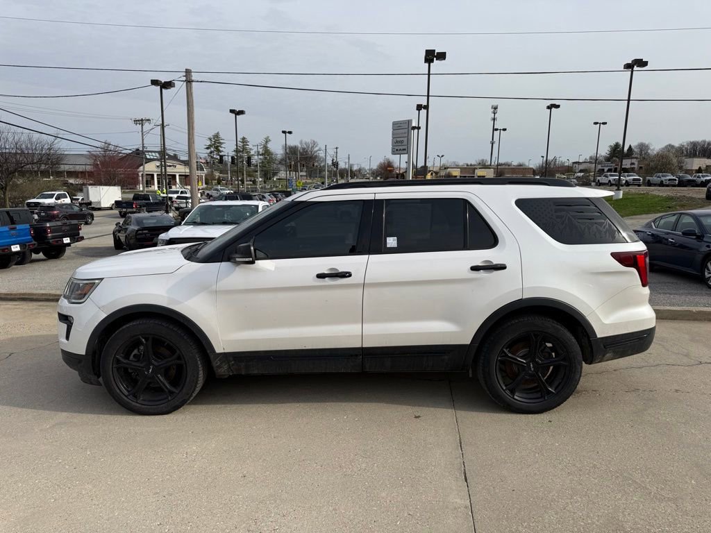 Used 2018 Ford Explorer Sport image 9