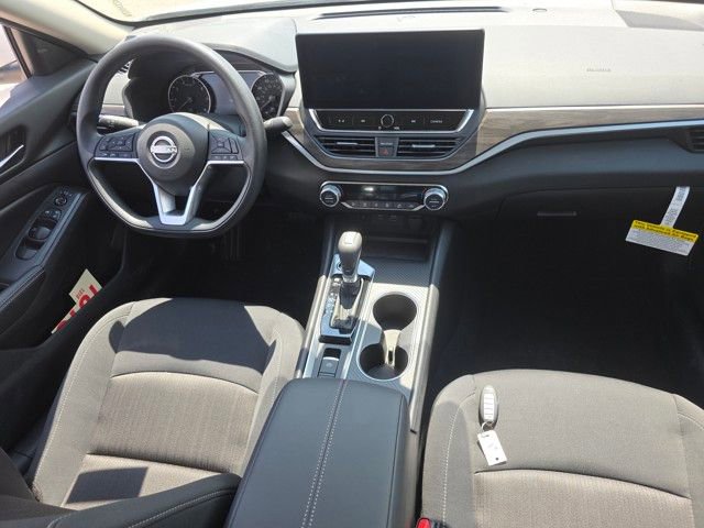 New 2025 Nissan Altima 2.5 SV w/ SV Special Edition Package image 16