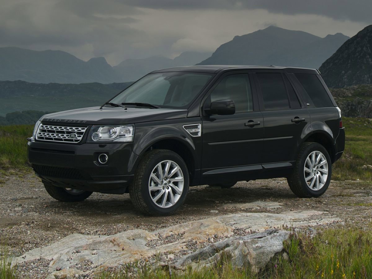 Used 2013 Land Rover LR2 HSE LUX w/ HSE Lux Pkg image 1