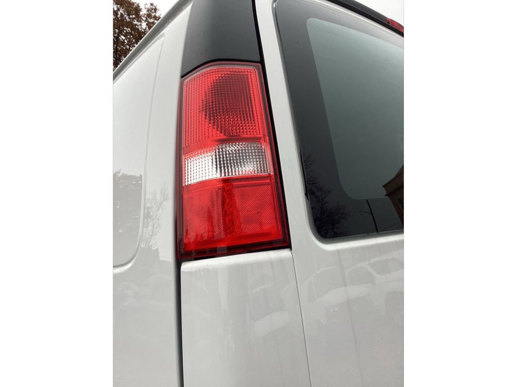 New 2025 Chevrolet Express 2500 image 26