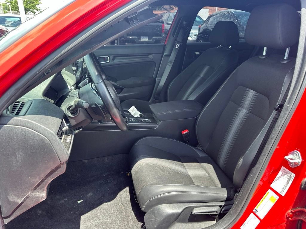 Used 2025 Honda Civic Sport image 13
