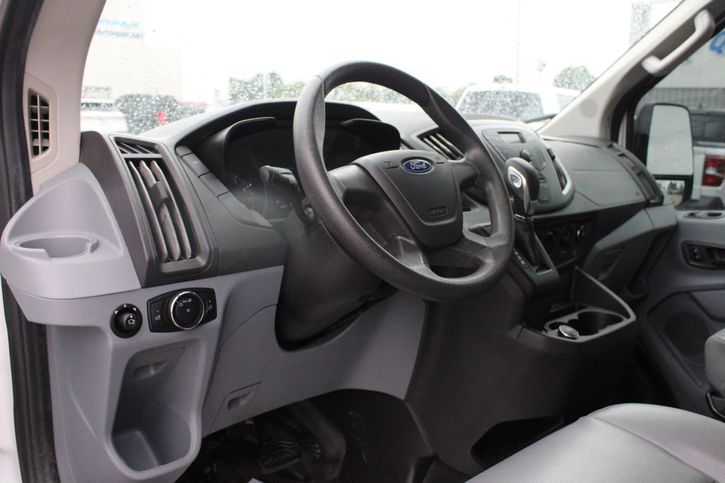 Used 2017 Ford Transit 350 XL RWD image 2