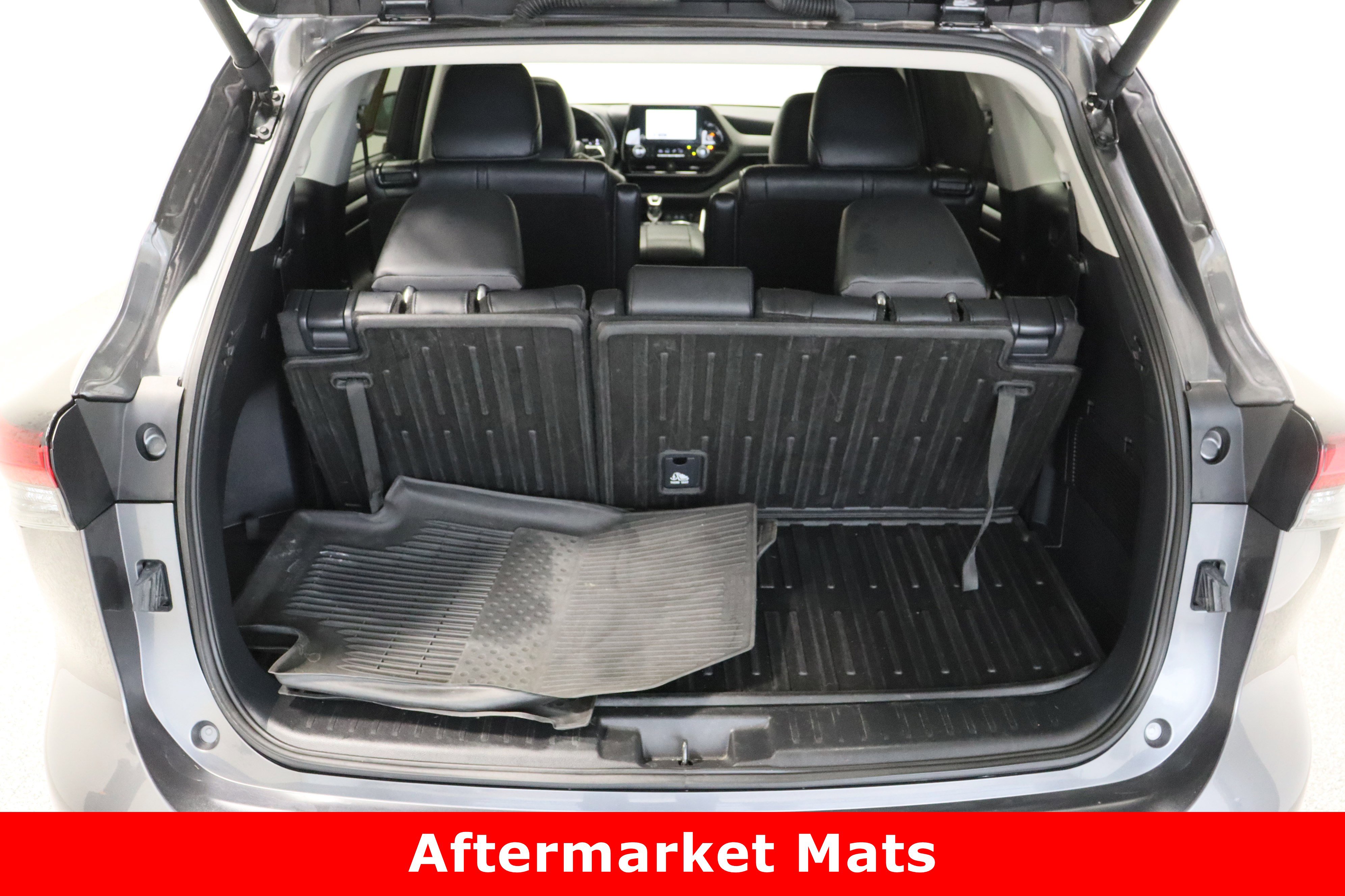 Certified 2025 Toyota Highlander XLE image 35