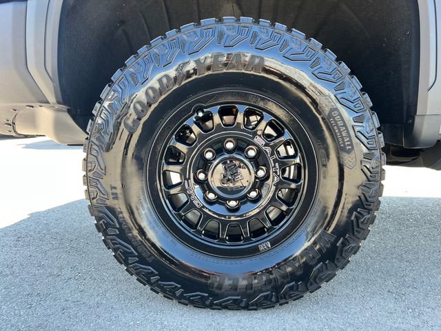 Used 2024 GMC Sierra 2500 AT4X w/ AT4X AEV Edition AWD/4WD image 28