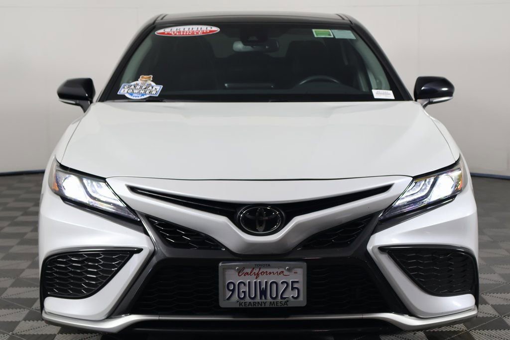 Used 2023 Toyota Camry XSE image 2