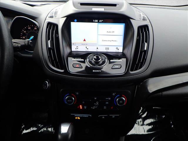 Used 2017 Ford Escape Titanium image 17