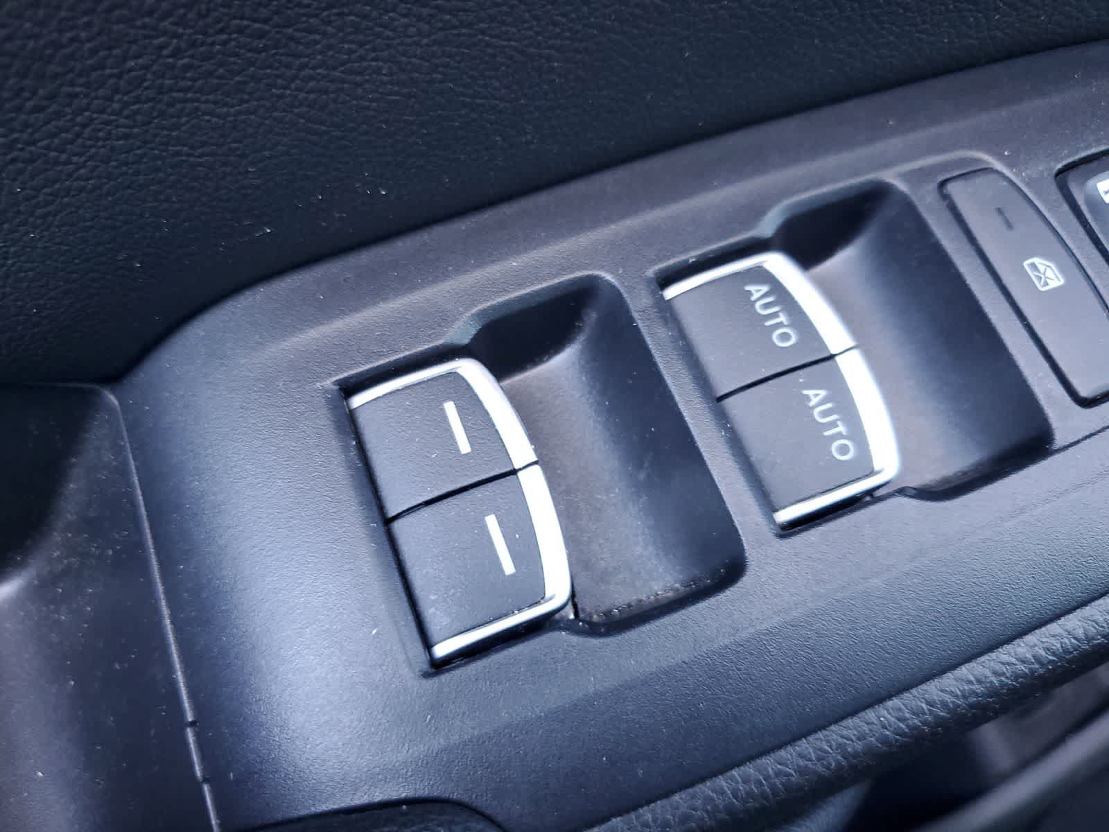 Used 2019 Honda Accord LX image 24