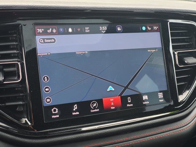 Used 2023 Dodge Durango GT image 17