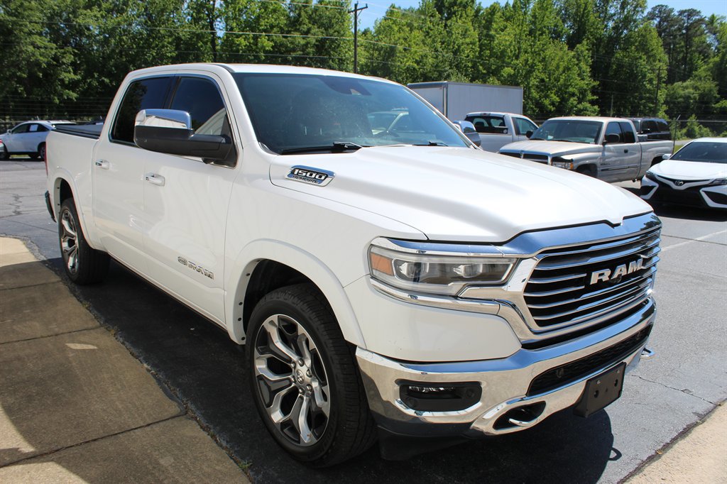 Used 2022 RAM 1500 Limited AWD/4WD image 2