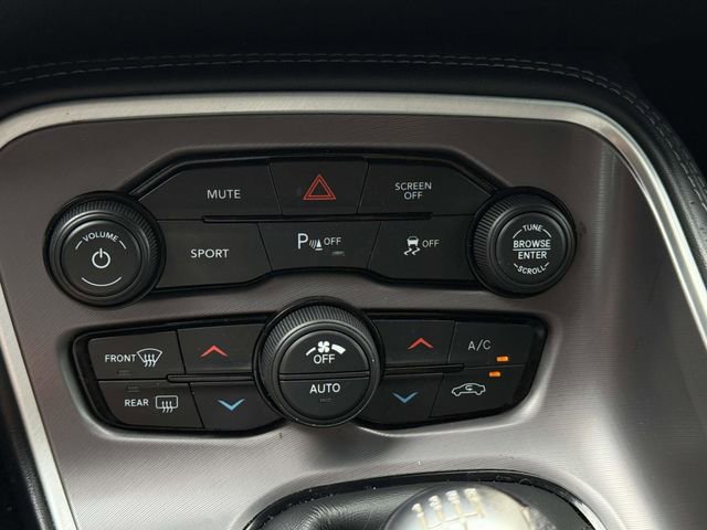 Used 2022 Dodge Challenger R/T w/ Shaker Package image 17