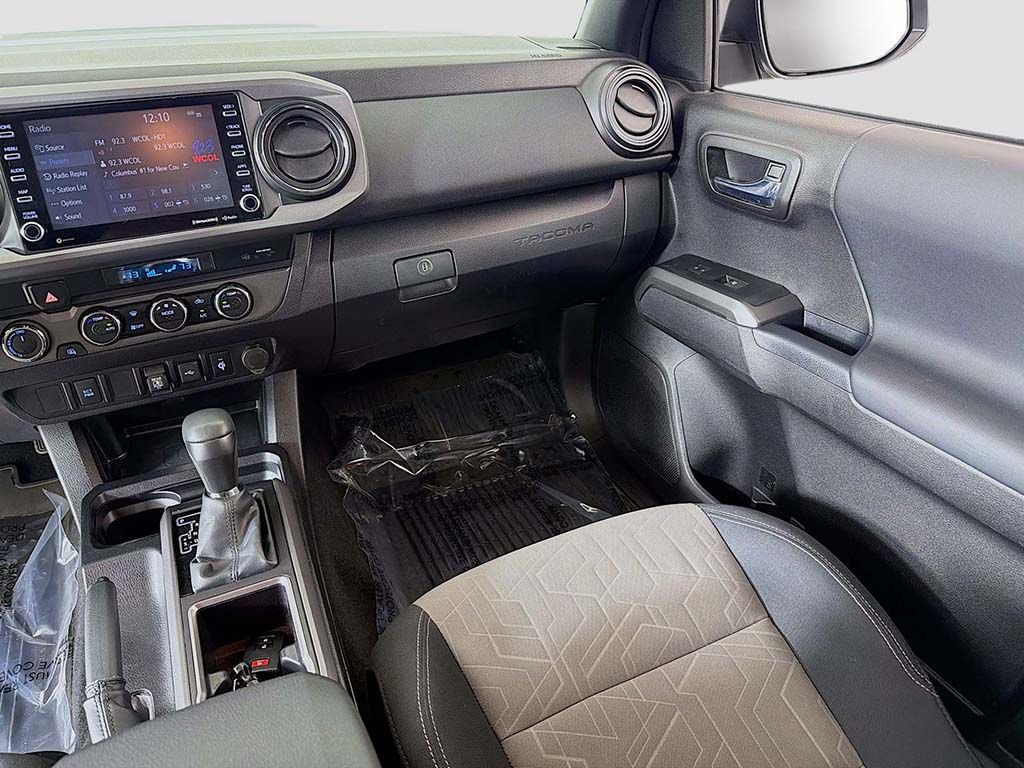 Used 2023 Toyota Tacoma TRD Sport image 24