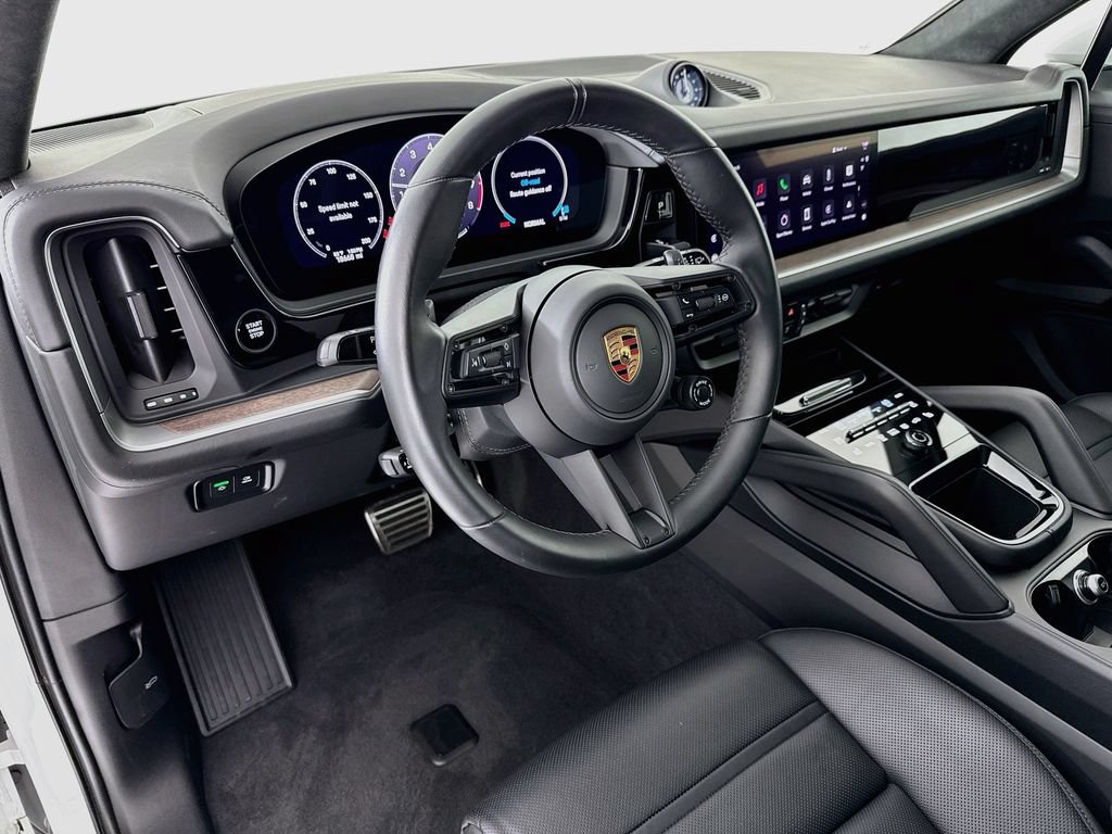 Certified 2025 Porsche Cayenne GTS w/ Premium Package Plus AWD/4WD image 4