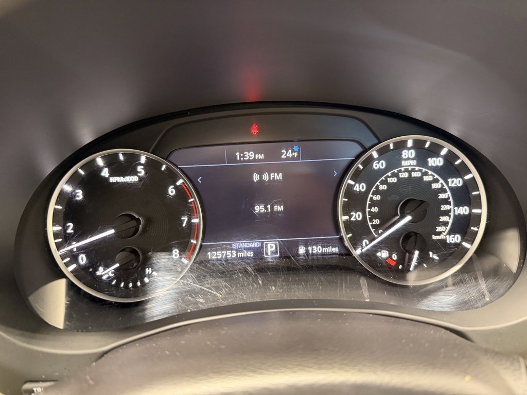 Used 2019 INFINITI QX50 Luxe w/ Cargo Package image 31