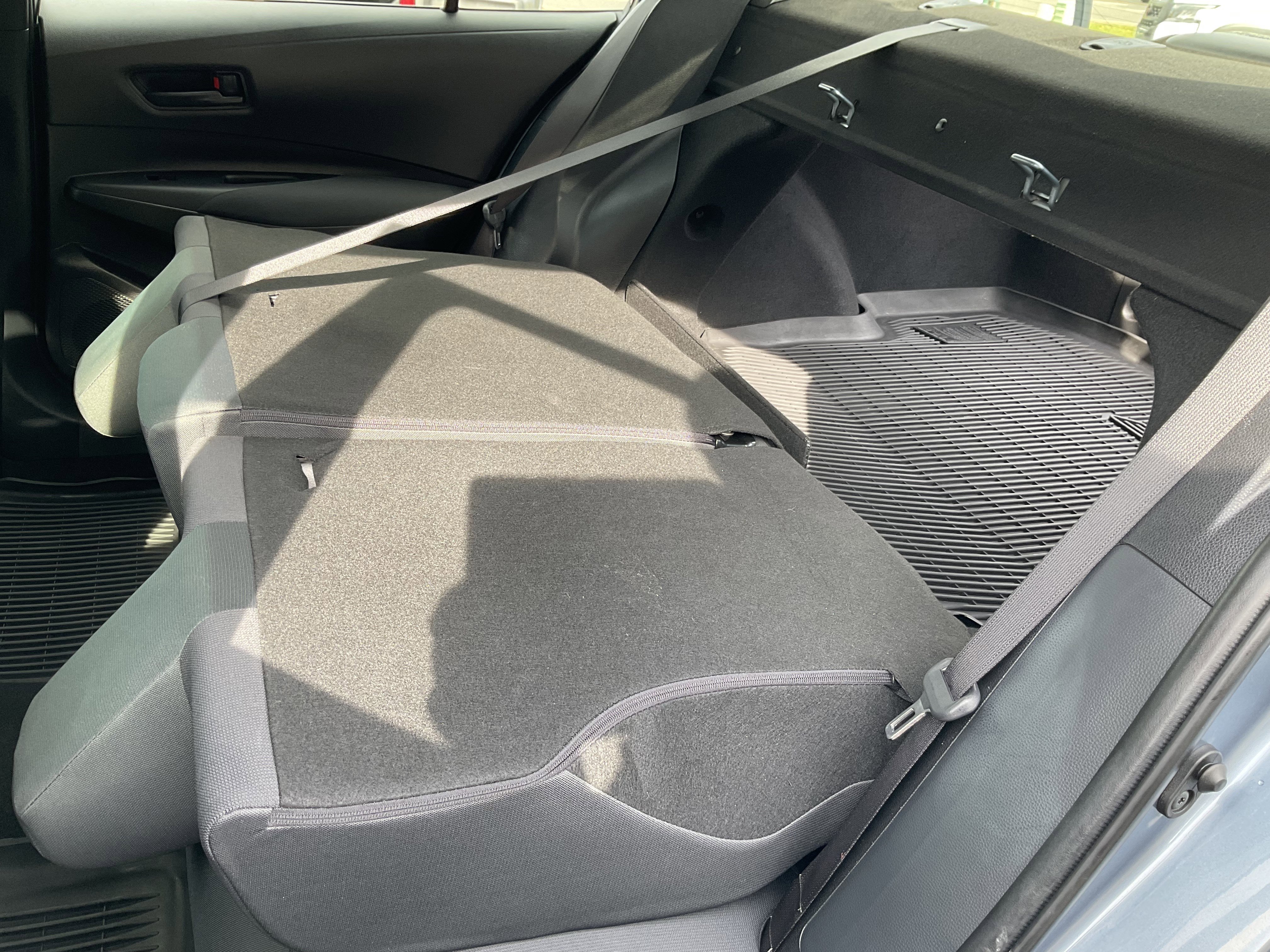 Used 2022 Toyota Corolla LE FWD image 36