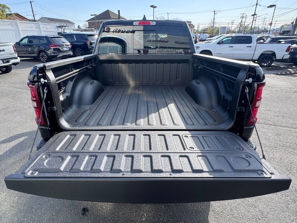 New 2026 RAM 1500 Laramie AWD/4WD image 7