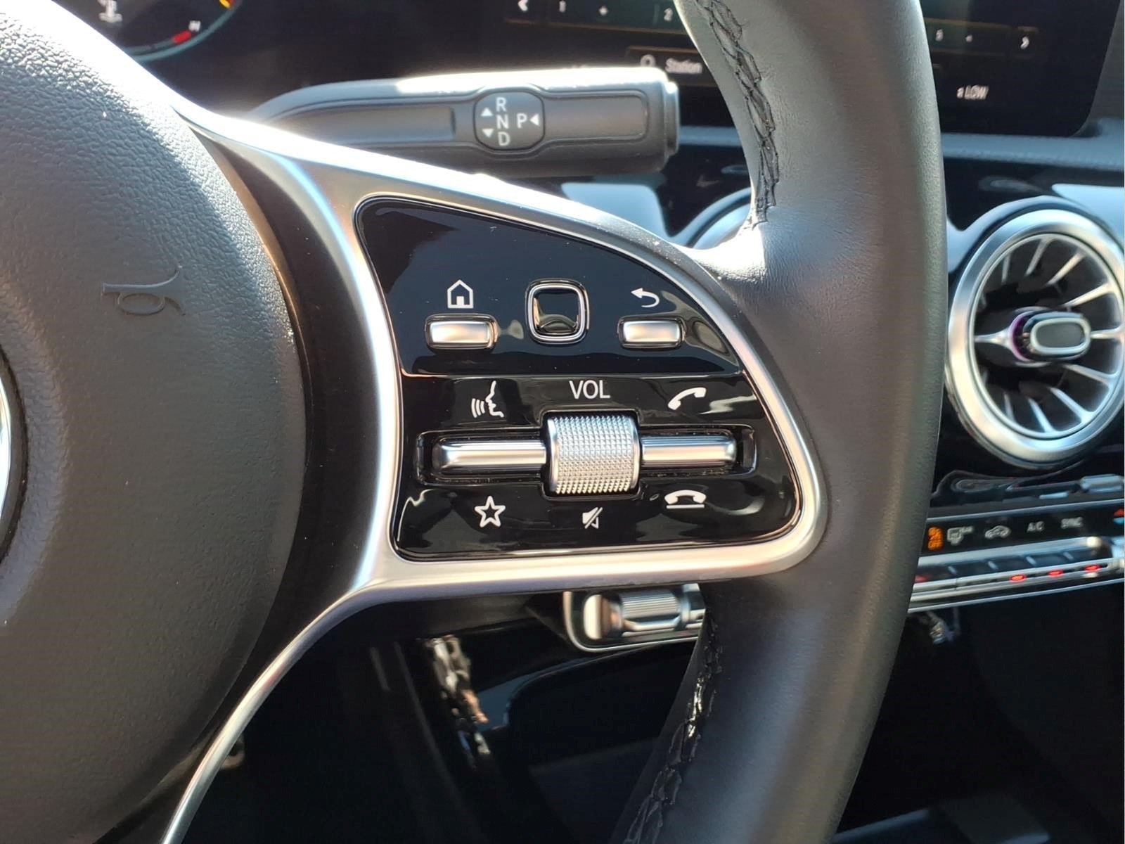 Certified 2023 Mercedes-Benz CLA 250 4MATIC image 16