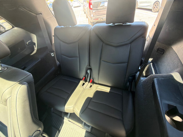 Used 2021 Cadillac XT6 Premium Luxury FWD image 23