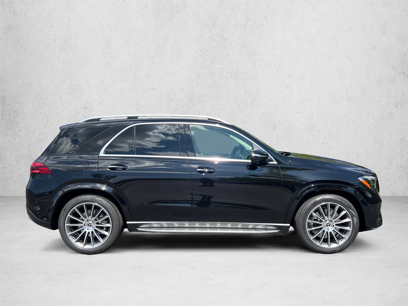 New 2026 Mercedes-Benz GLE 450 4MATIC image 4