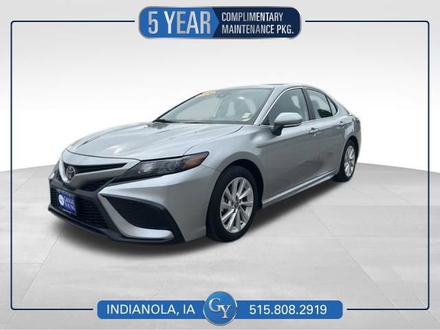 Used 2024 Toyota Camry SE FWD image 1